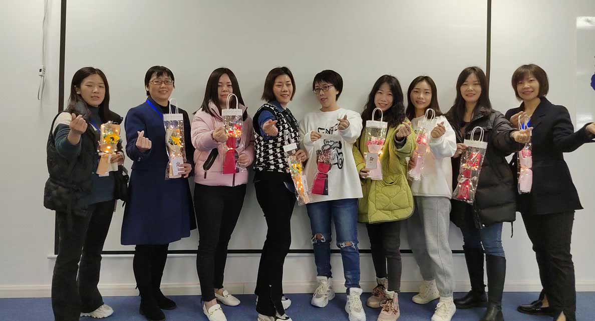 四川博水环保 祝所有“女神”38女神节快乐！